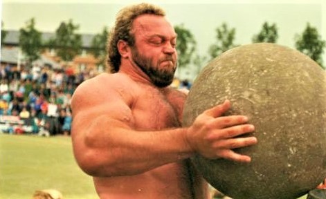 比尔·卡兹迈尔:3次世界最强大力士冠军,因实力太强被禁赛